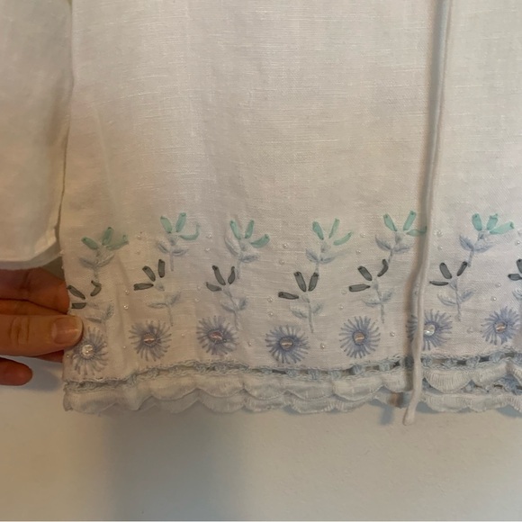 Cynthia Howie Boutique Dainty Beaded Linen White Embroidered Women's Top Sz 8 - Picture 4 of 10
